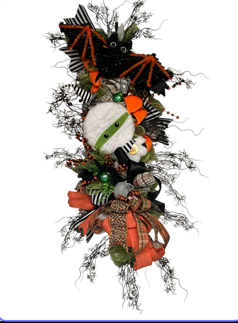 “Mummy Maxine” Halloween Luxury Wreath 🎃🦇
